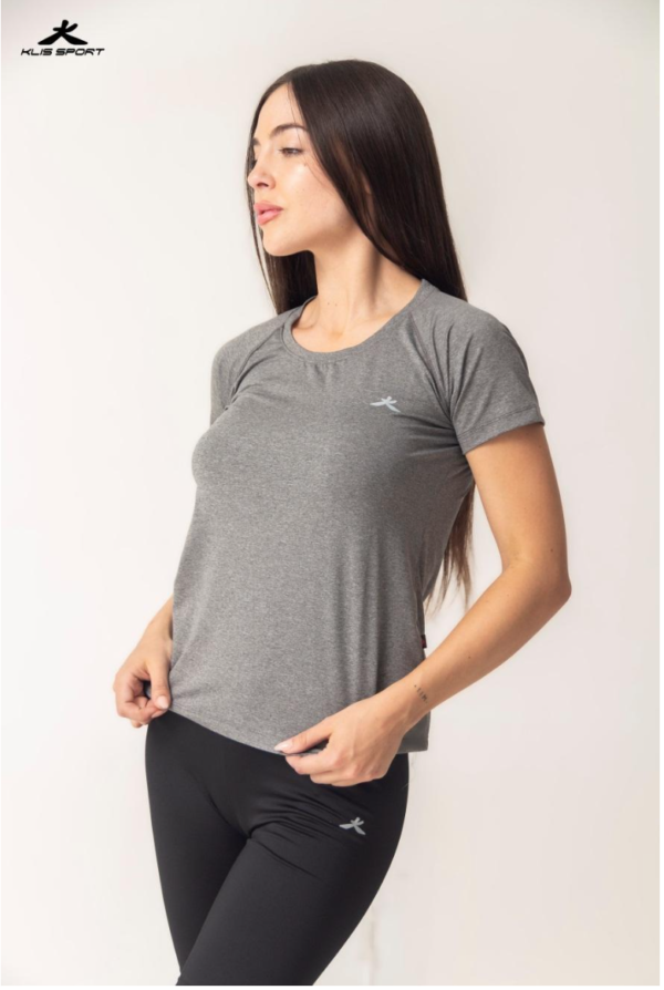 REMERA ESCOTE REDONDO