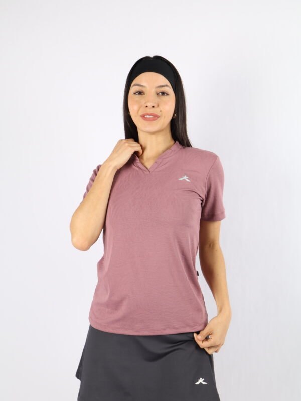 REMERA CUELLO MOUSE DRIFIT JAQUARD